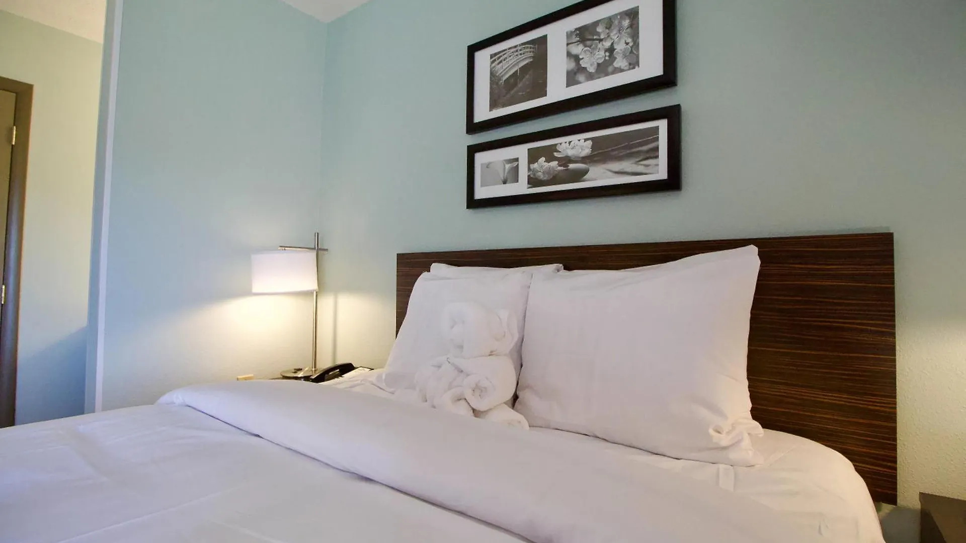 Wingate By Wyndham Salisbury Hotel 3*,  United States