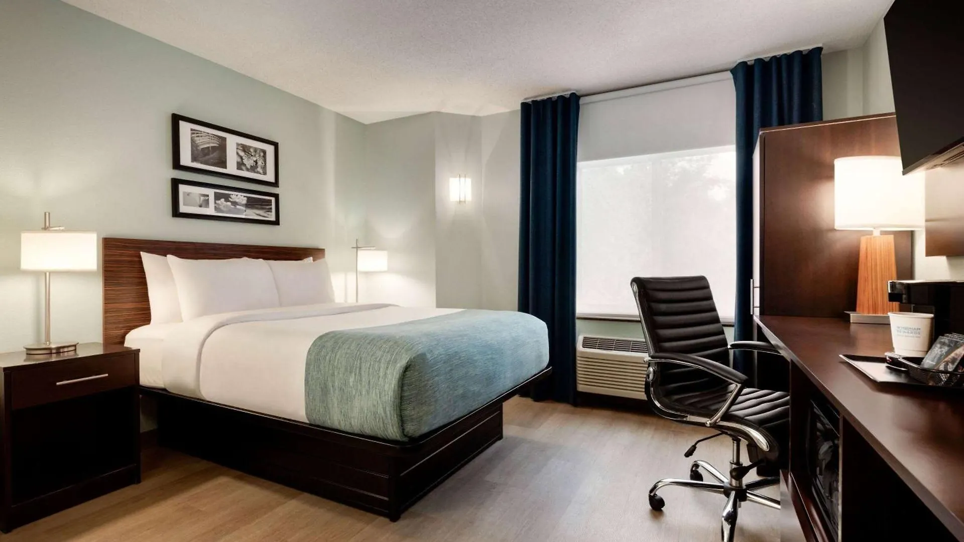 Wingate By Wyndham Salisbury Hotel