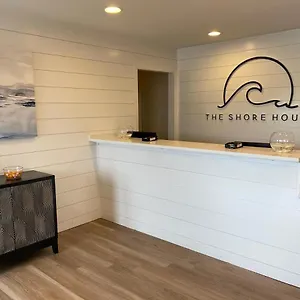 The Shorehouse Motel